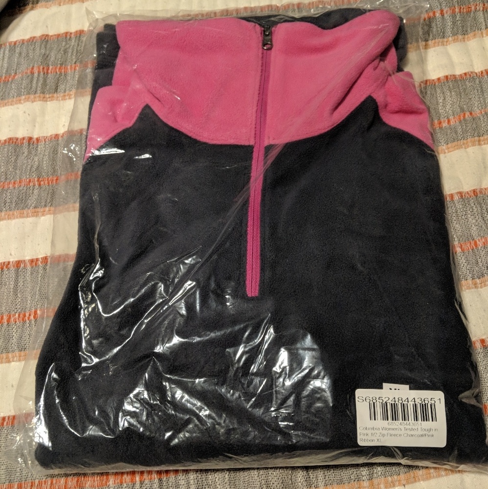 Women's Columbia fleece pullover